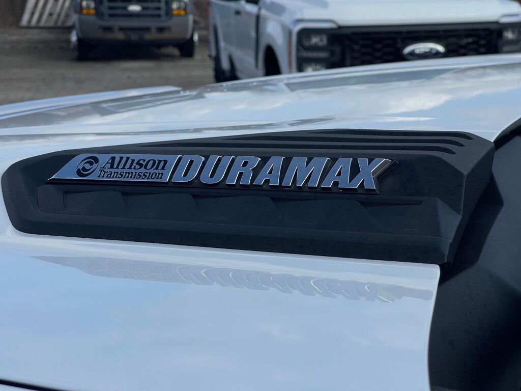 Used 2025 Chevrolet Silverado 2500 LT w/ Safety Package image 37