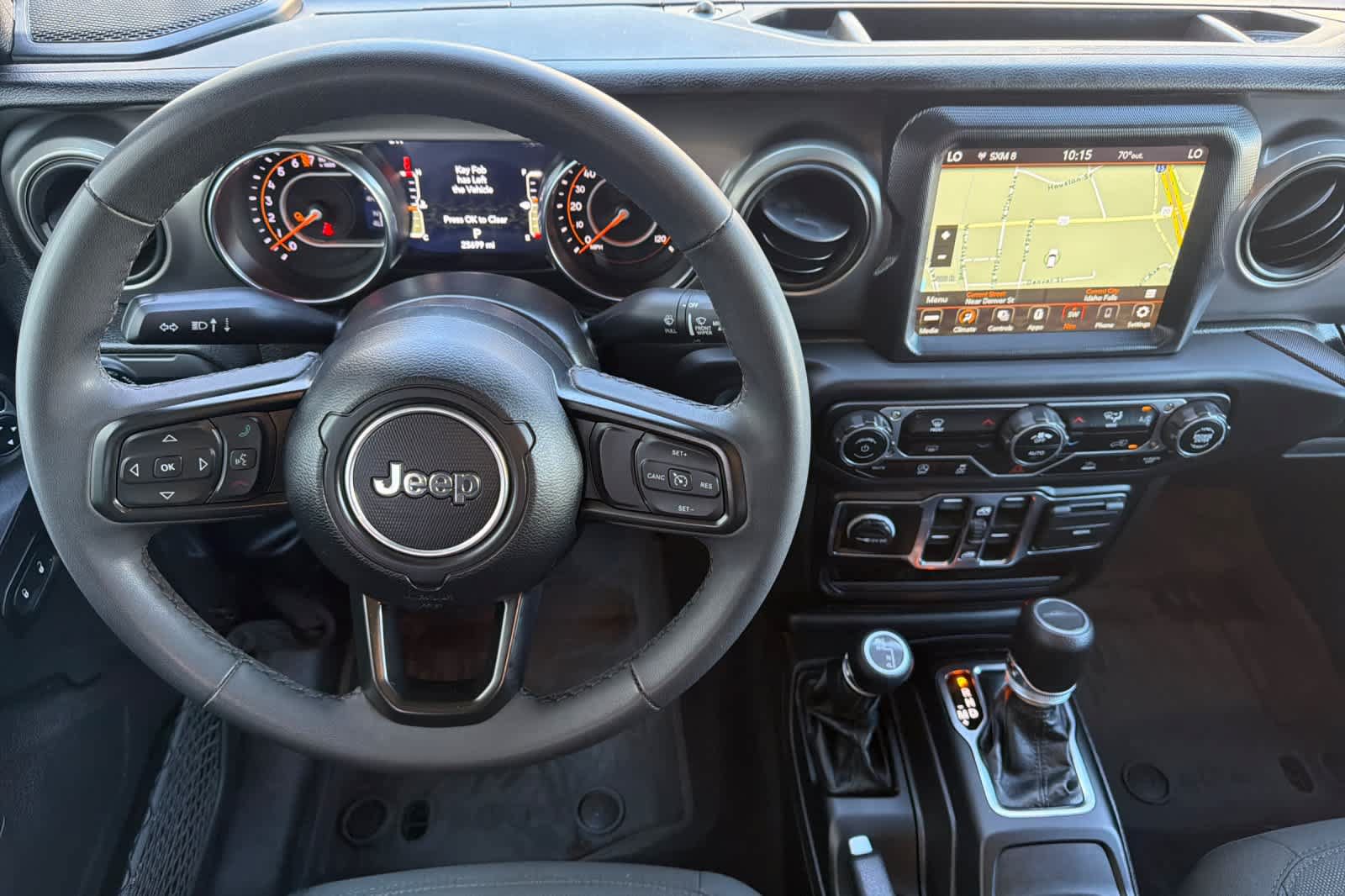 Used 2023 Jeep Gladiator Sport AWD/4WD image 14