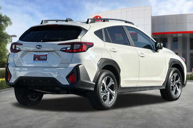 Used 2024 Subaru Crosstrek 2.0i Premium AWD/4WD image 4