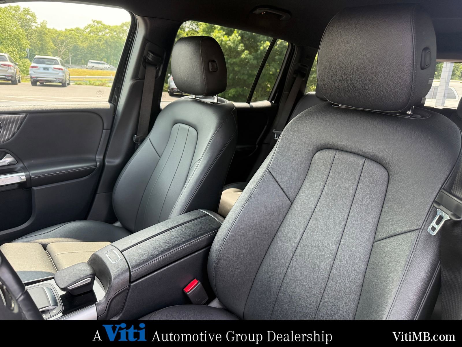 Used 2022 Mercedes-Benz GLB 250 4MATIC image 18