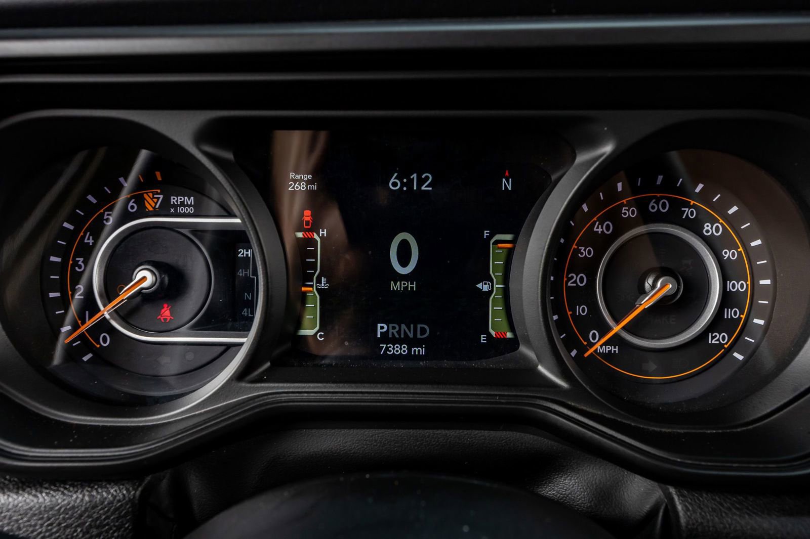 Used 2025 Jeep Gladiator Sport AWD/4WD image 19