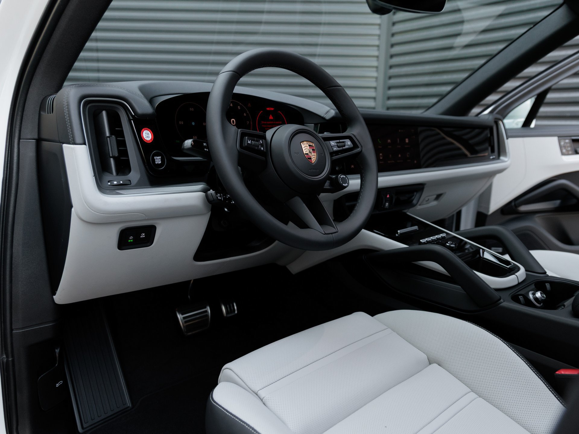 New 2025 Porsche Cayenne S AWD/4WD image 4