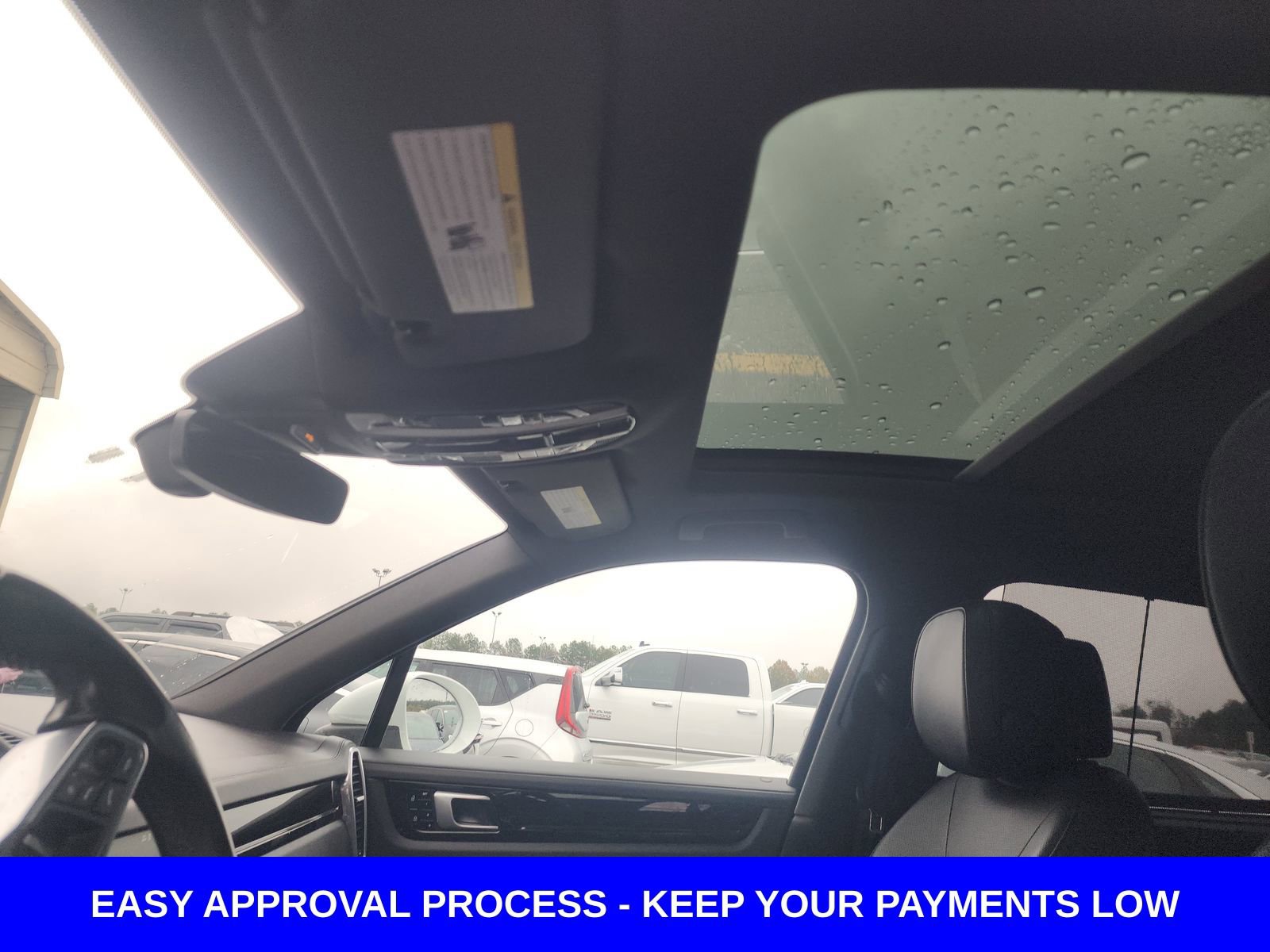 Used 2019 Porsche Cayenne S image 15