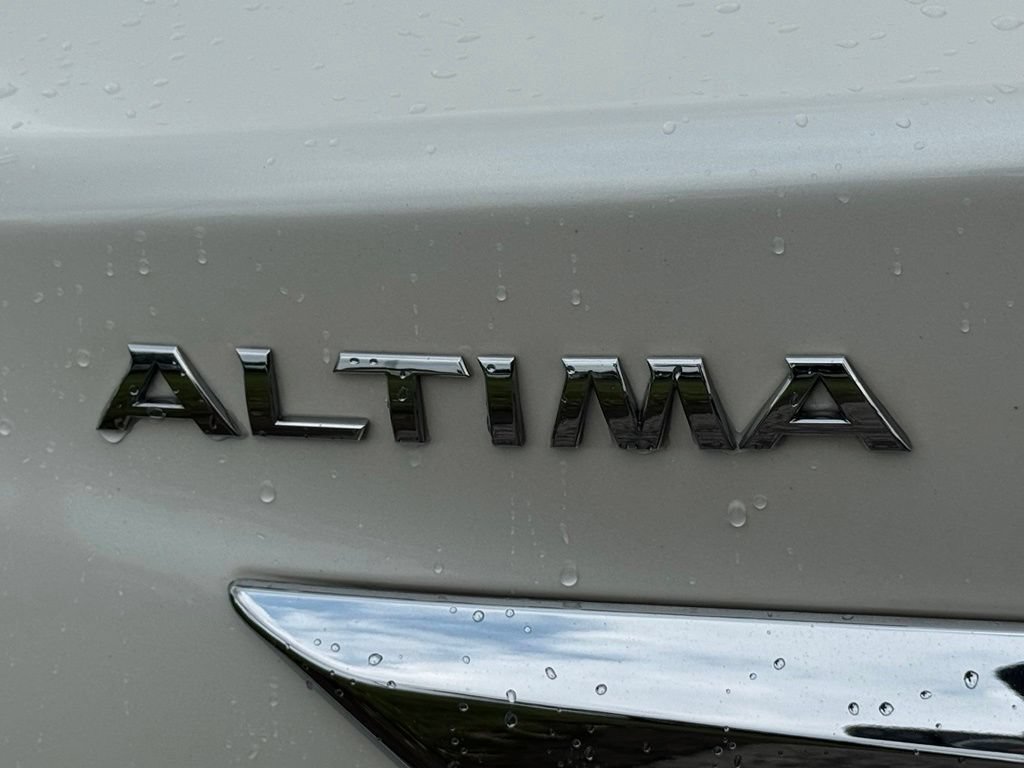 Used 2015 Nissan Altima 2.5 SL w/ Moonroof Package FWD image 28