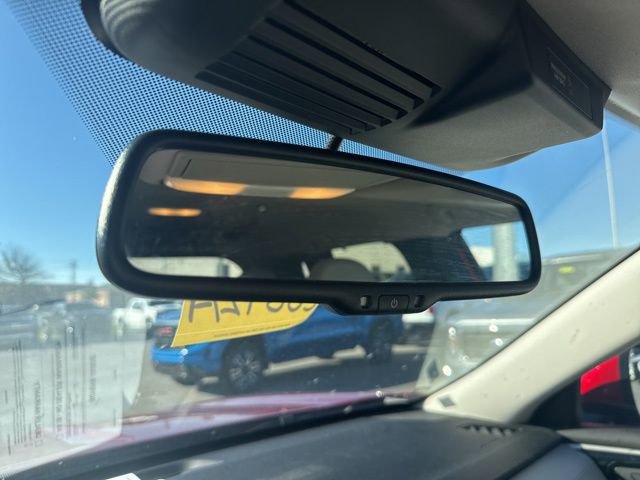 Used 2024 Mitsubishi Outlander 4WD Plug-In Hybrid image 29