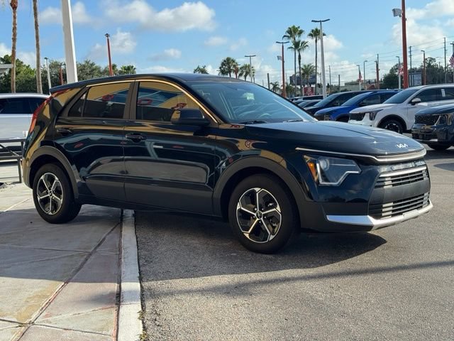 Used 2025 Kia Niro LX FWD image 34