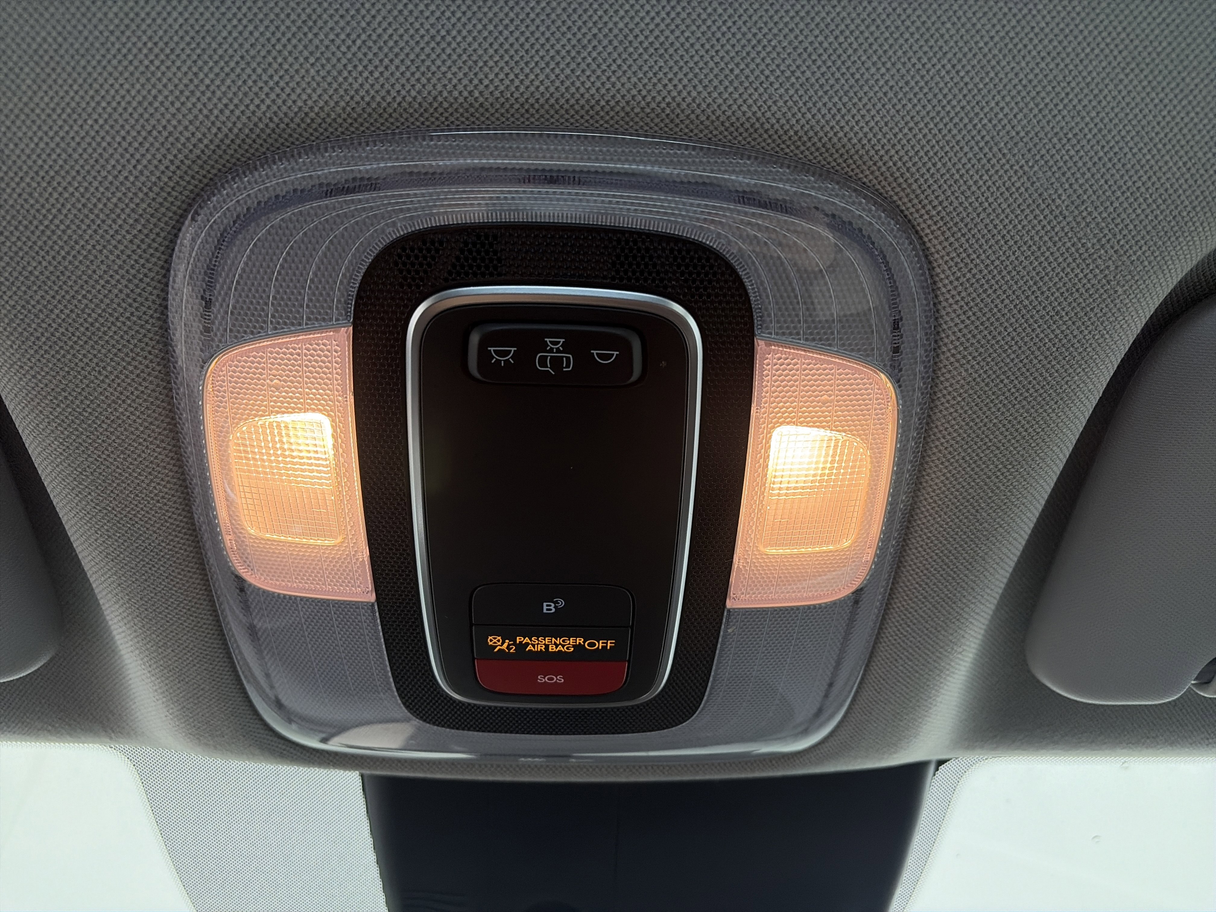 Used 2023 Hyundai Elantra SEL image 29