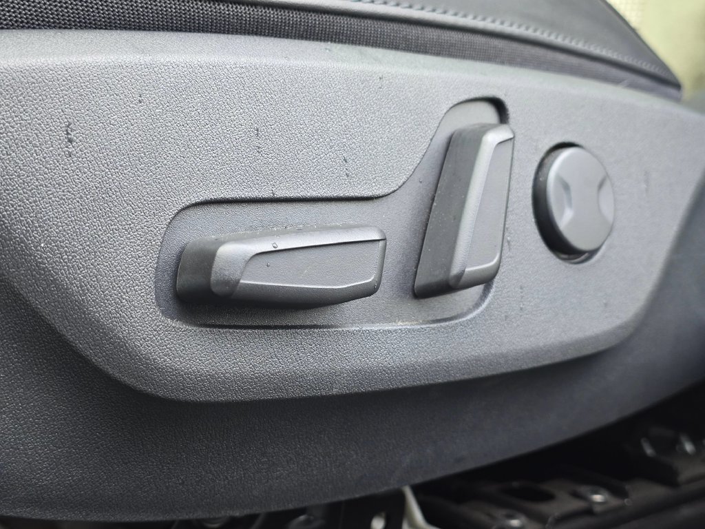 Certified 2023 Kia Niro Wave w/ Wave Preserve Package FWD image 28