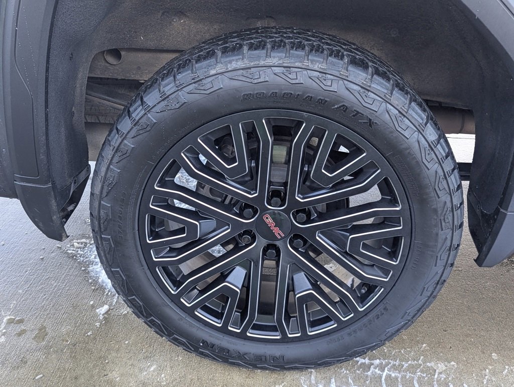 Used 2020 GMC Sierra 1500 SLT w/ SLT Premium Plus Package image 24