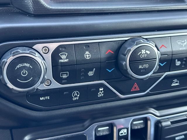 Used 2023 Jeep Wrangler Unlimited Sport AWD/4WD image 25