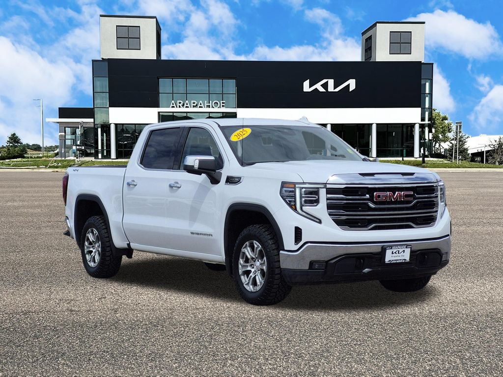 Used 2025 GMC Sierra 1500 SLT AWD/4WD image 2