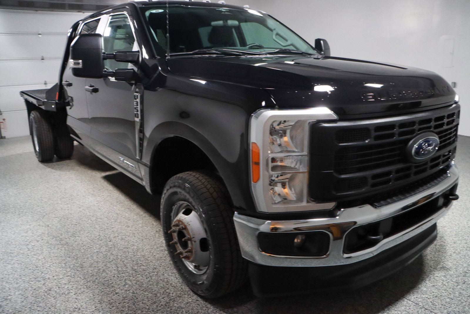 Used 2023 Ford F350 XL w/ XL Chrome Package AWD/4WD image 5