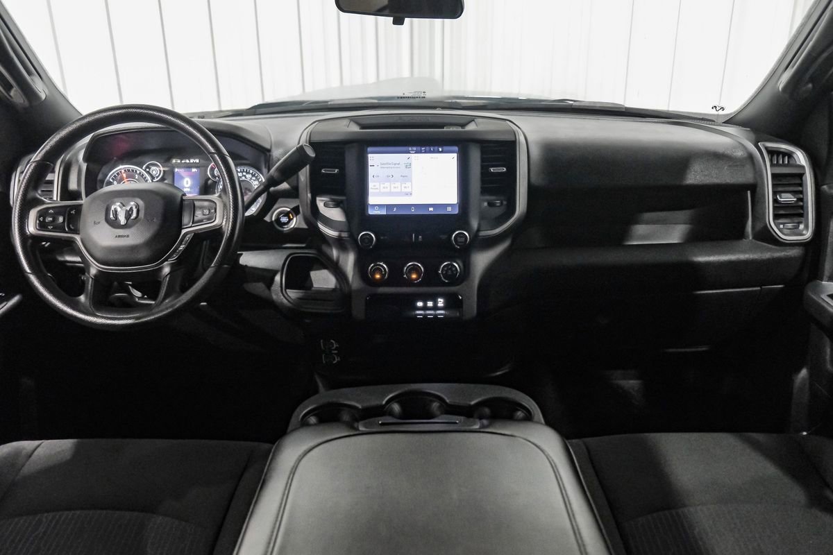 Used 2024 RAM 2500 Tradesman w/ Chrome Appearance Group image 14