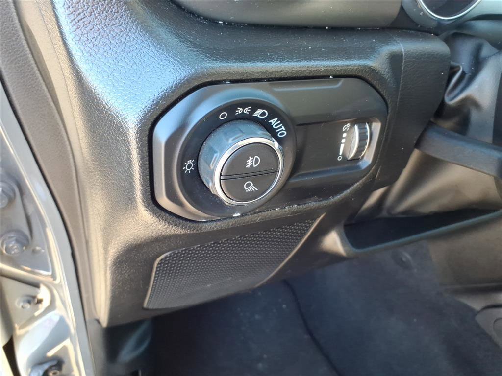 Used 2023 Jeep Gladiator Sport image 26