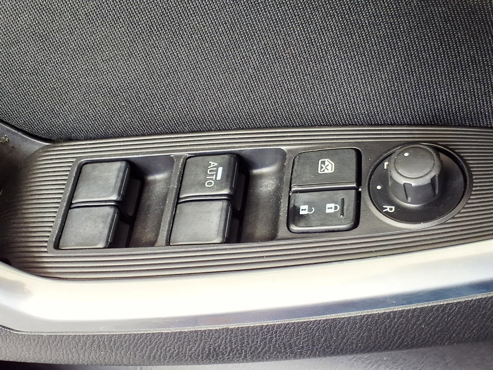 Used 2015 MAZDA CX-5 Touring w/ Bose/Moonroof Package AWD/4WD image 16