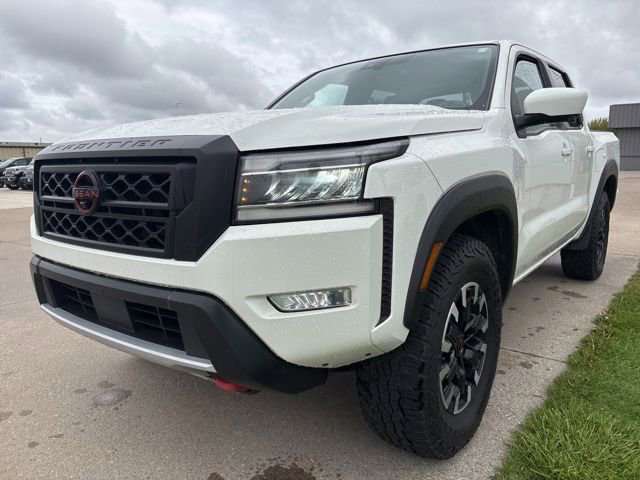 Used 2022 Nissan Frontier PRO-4X AWD/4WD image 7