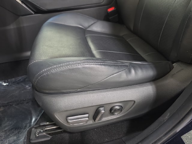 Certified 2021 Toyota Venza XLE w/ Softex Package AWD/4WD image 26