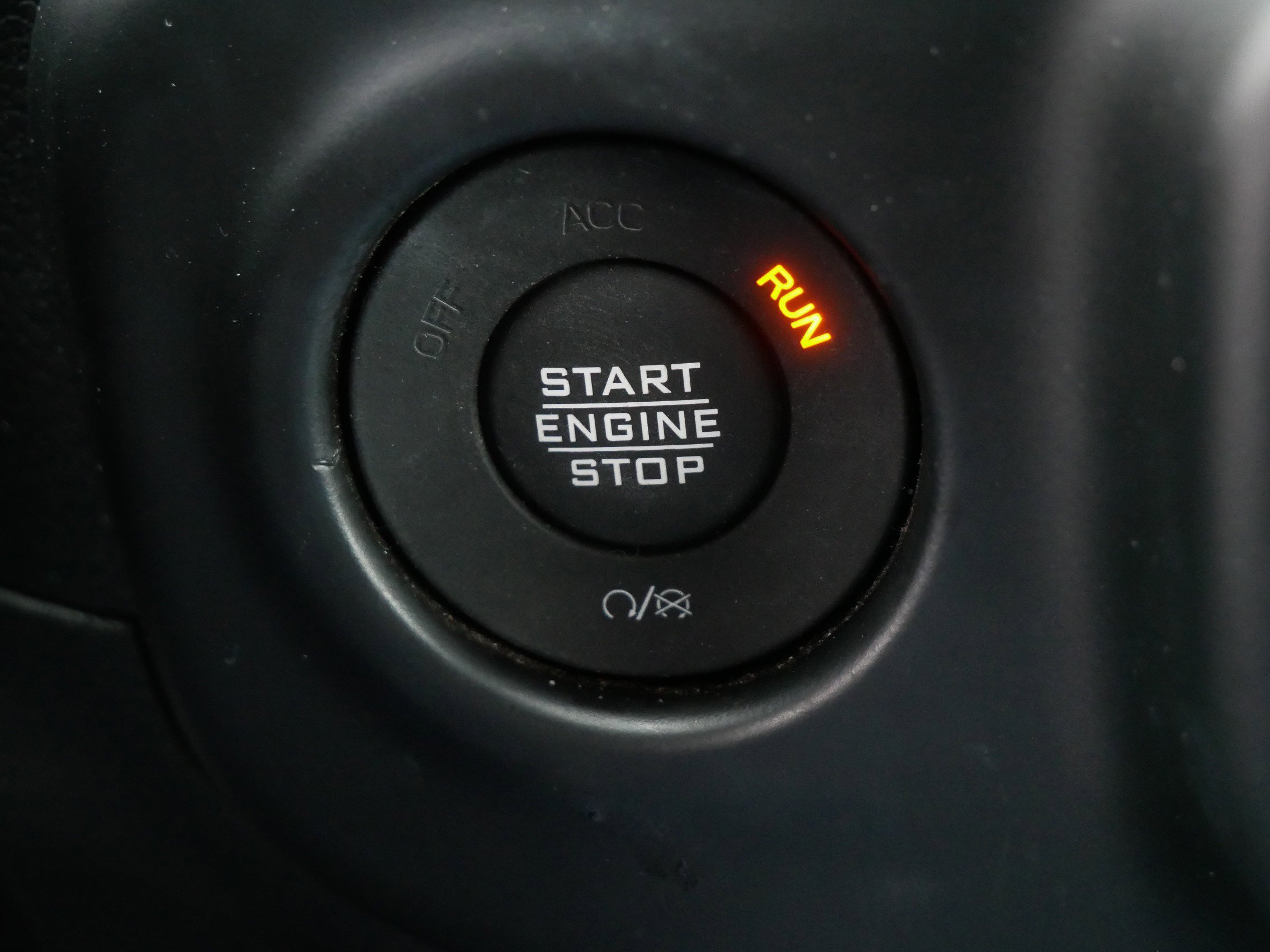 Used 2022 Jeep Gladiator Overland w/ Cold Weather Group image 26