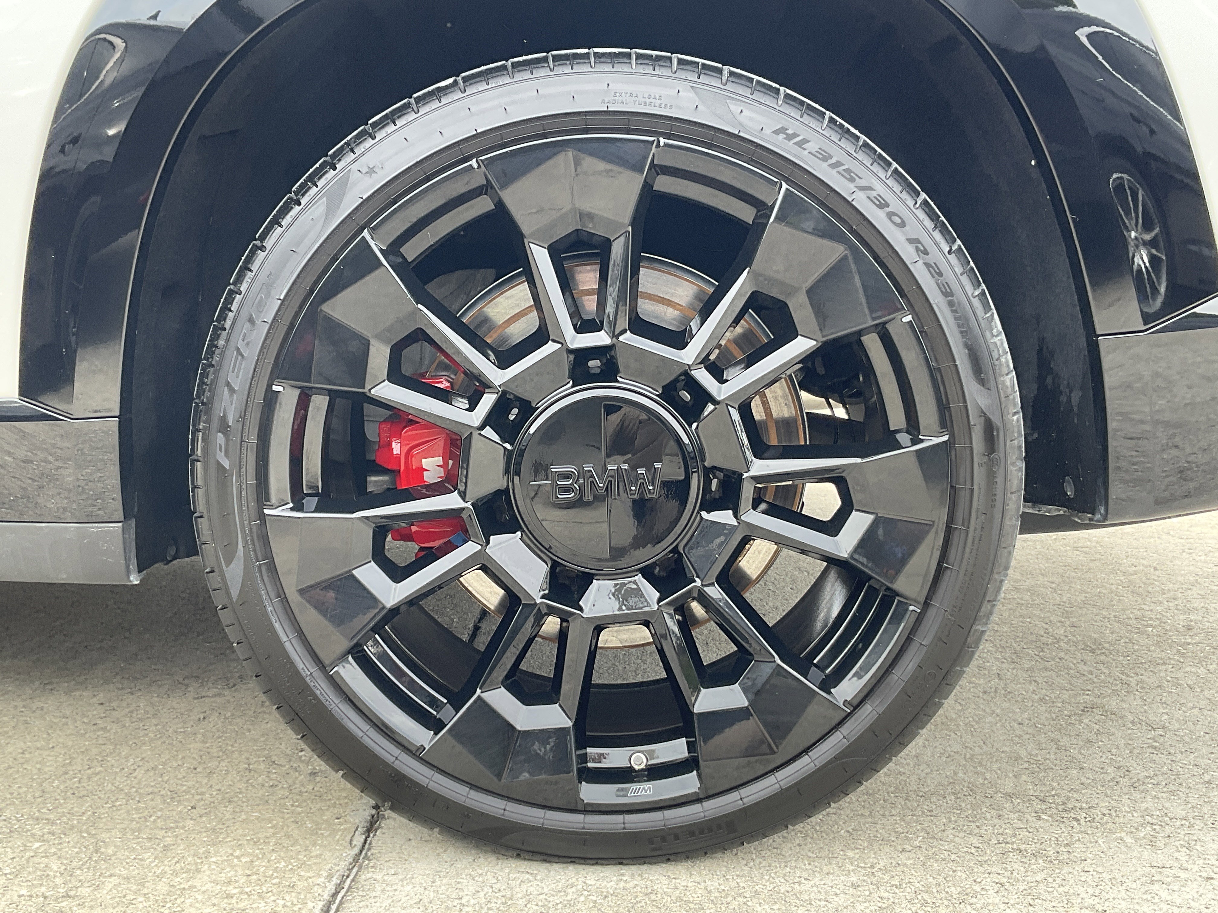 Used 2025 BMW XM image 7