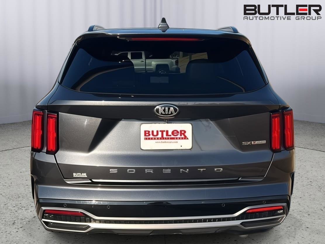 Used 2021 Kia Sorento SX image 5