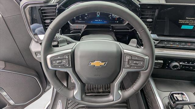 New 2026 Chevrolet Silverado 1500 LTZ w/ LTZ Premium Package AWD/4WD image 13