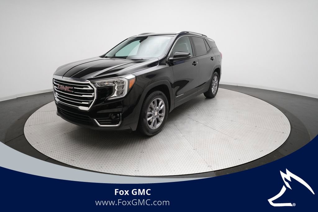 Used 2022 GMC Terrain SLT image 1