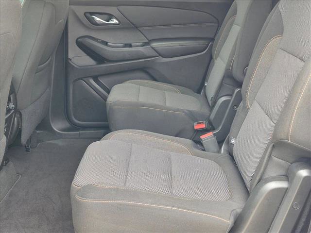 Used 2018 Chevrolet Traverse LT FWD image 15