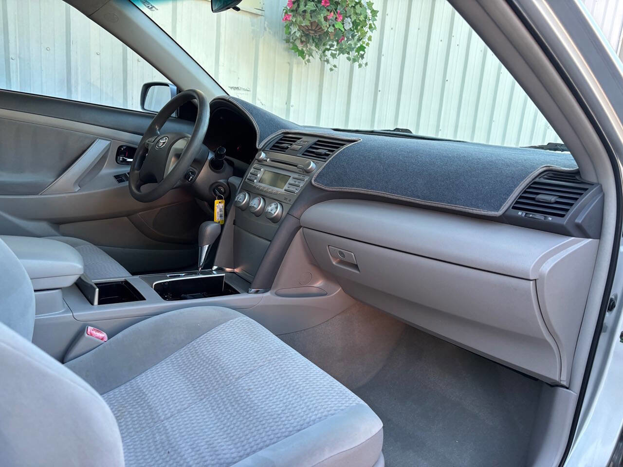 Used 2011 Toyota Camry LE w/ LE Extra-Value Pkg image 11