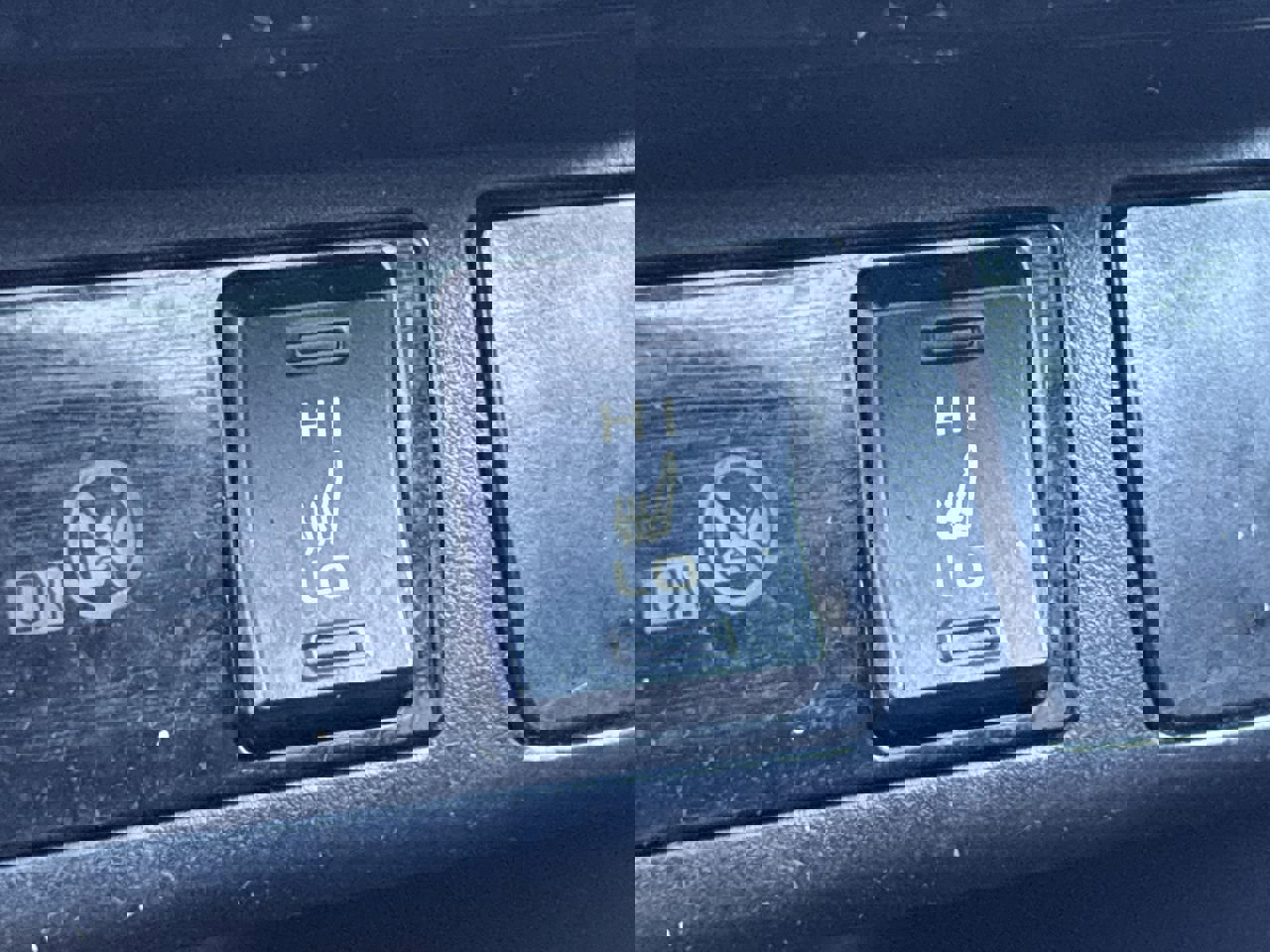 Used 2020 Toyota RAV4 XSE image 33