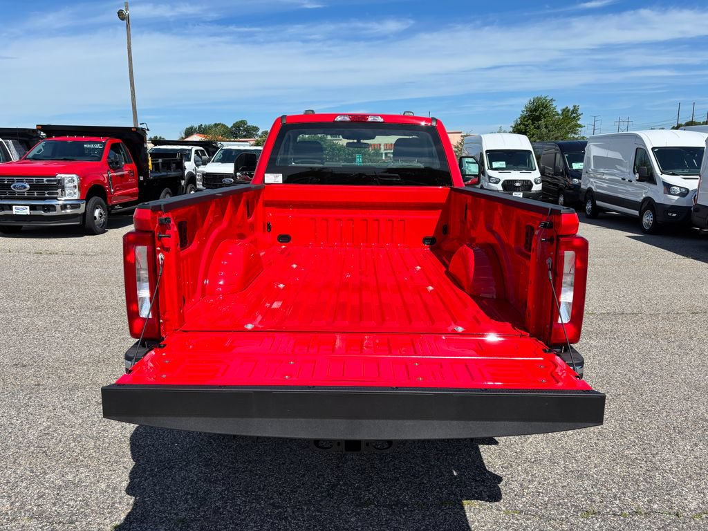 New 2026 Ford F350 XL w/ FX4 Off-Road Package AWD/4WD image 10