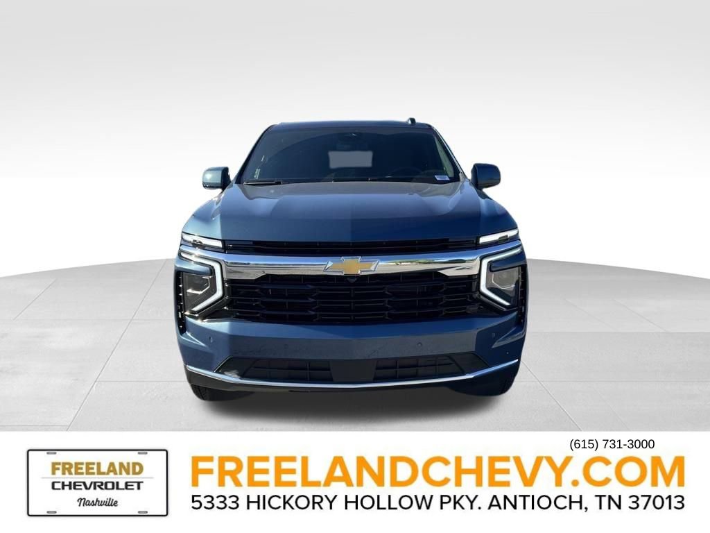 New 2025 Chevrolet Suburban LS video 2