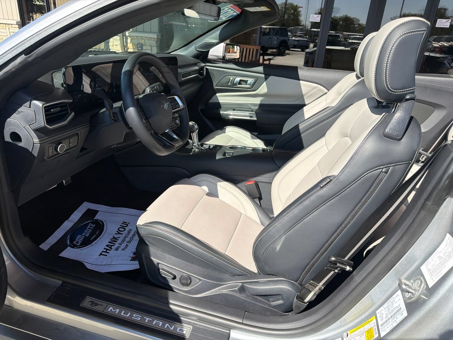 Used 2025 Ford Mustang GT Premium RWD image 5