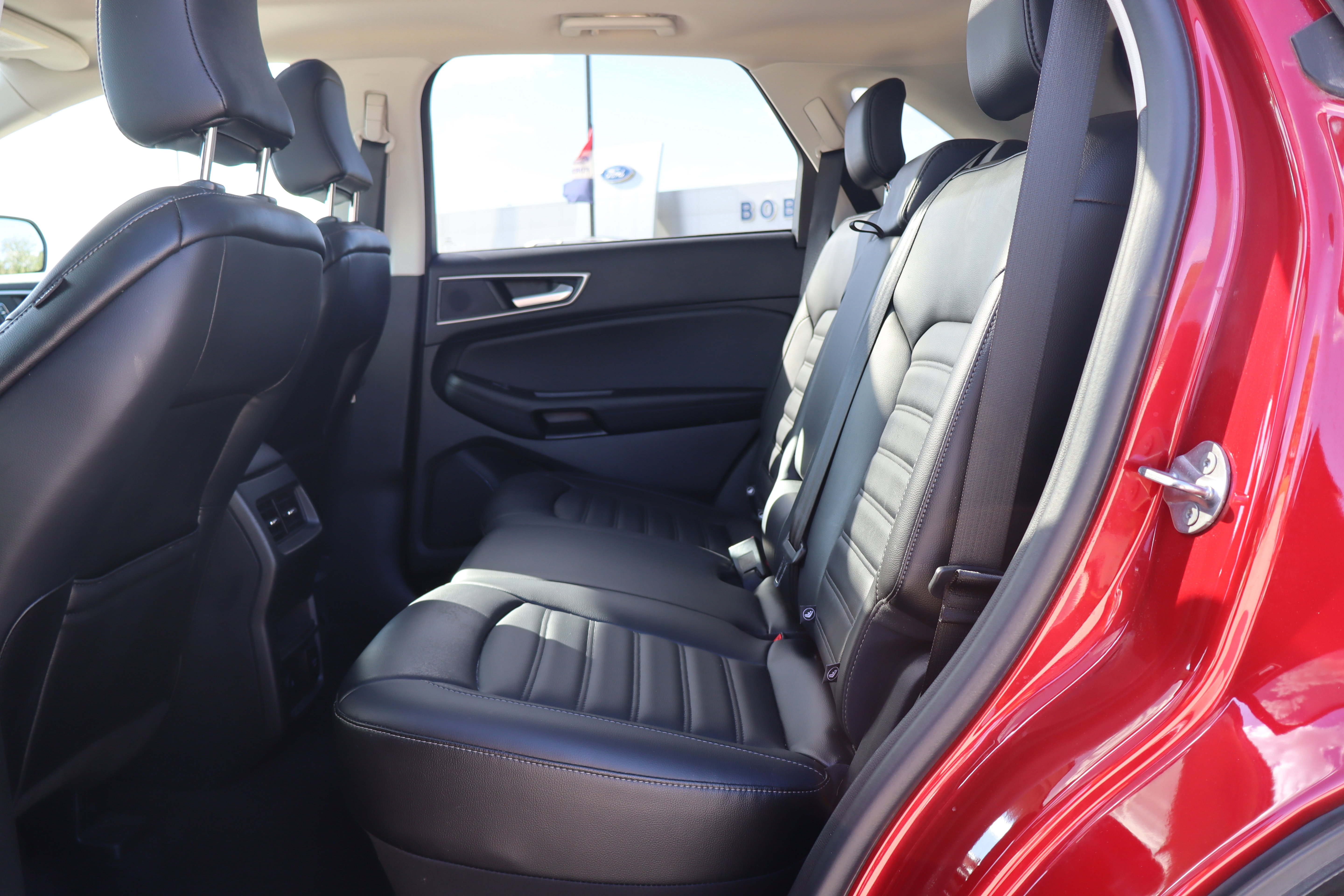 Used 2023 Ford Edge SEL w/ Convenience Package AWD/4WD image 11