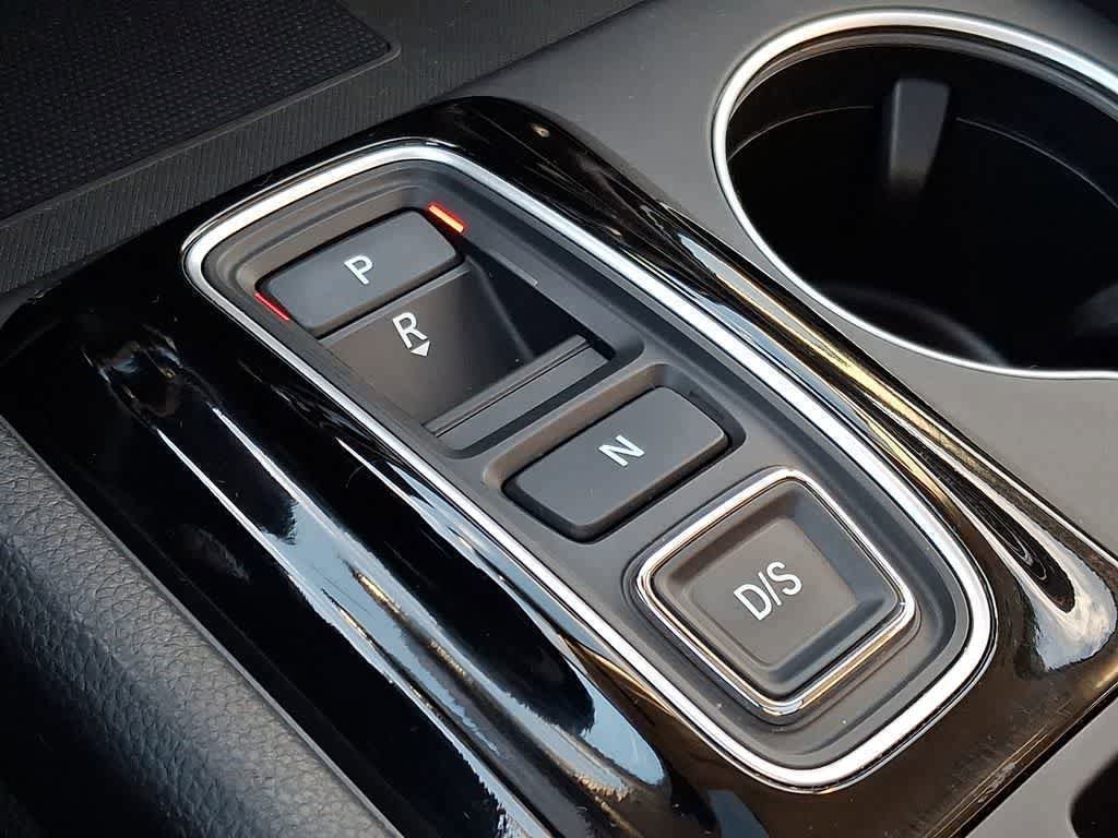 Used 2025 Honda Pilot Elite image 15