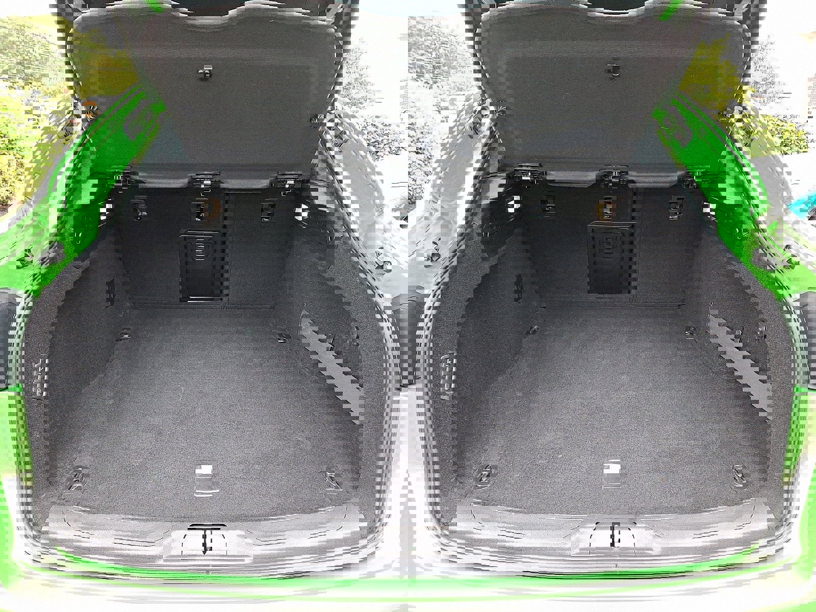 Used 2023 Maserati Levante Modena image 31