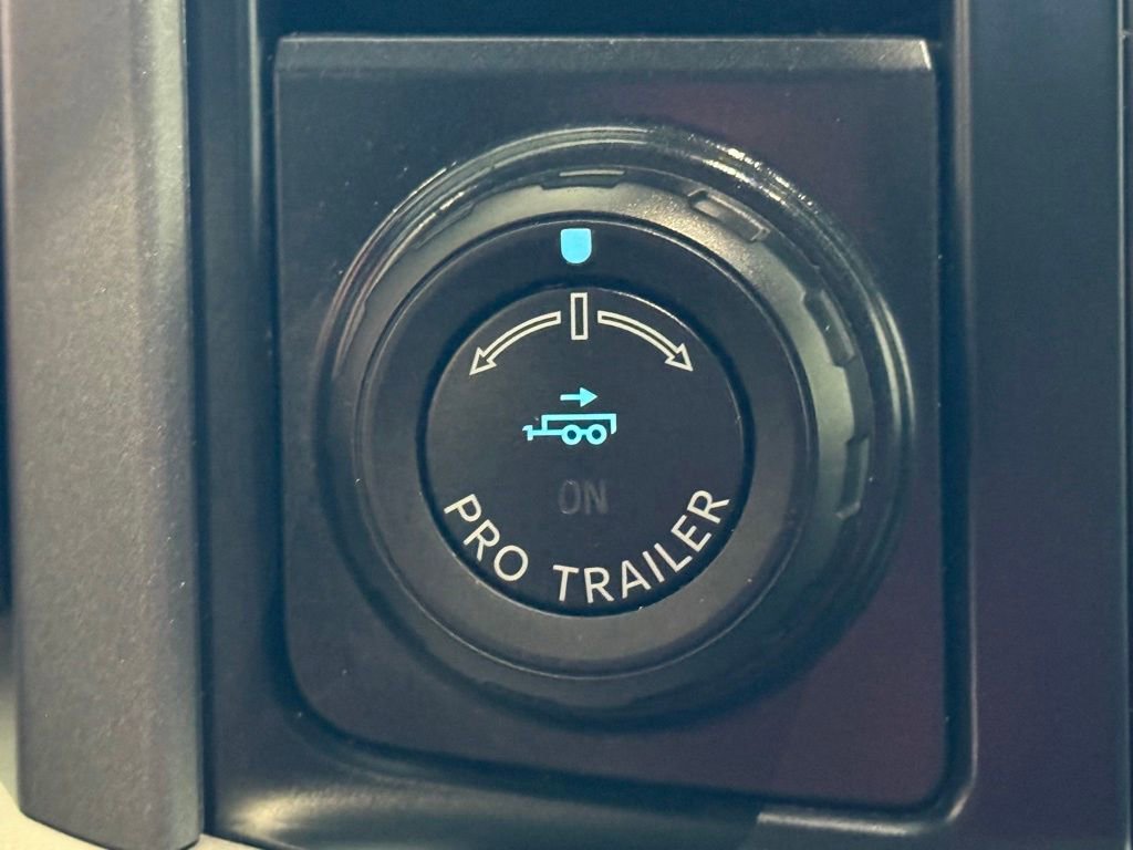 Used 2022 Ford F150 XLT w/ Equipment Group 302A High image 35