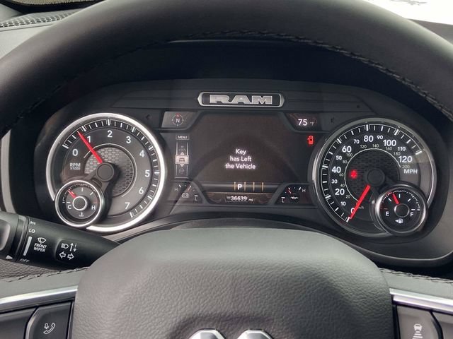 Used 2025 RAM 1500 Laramie w/ Sport Appearance Package AWD/4WD image 30
