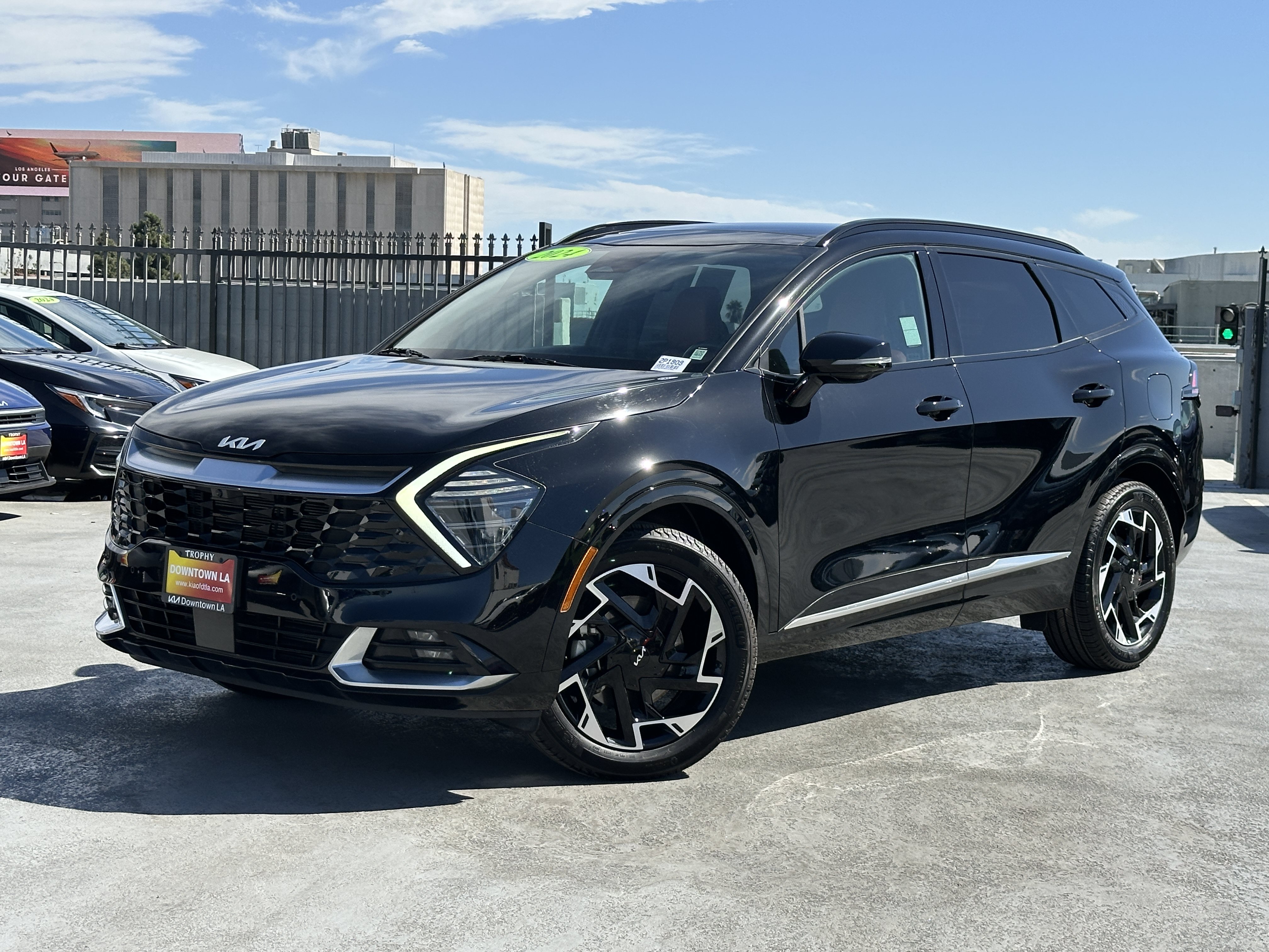 Certified 2024 Kia Sportage SX FWD image 2
