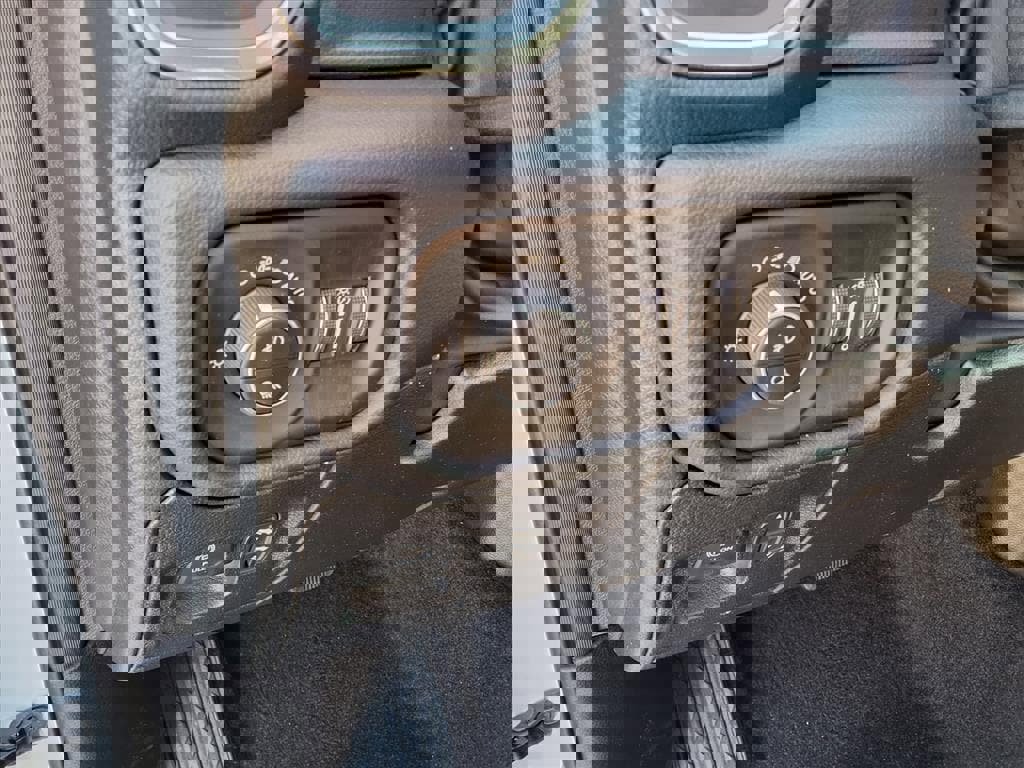 New 2026 RAM 1500 Laramie w/ Night Edition AWD/4WD image 11