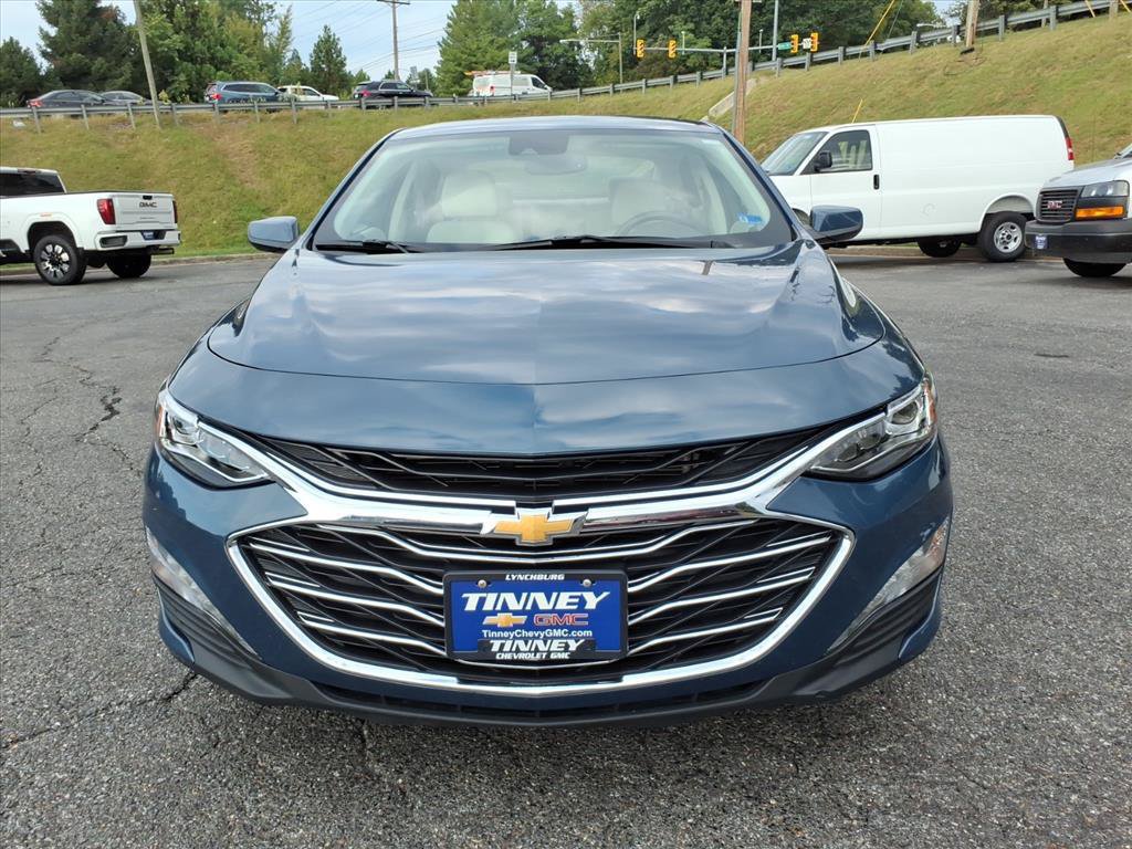 Used 2024 Chevrolet Malibu LT FWD image 9