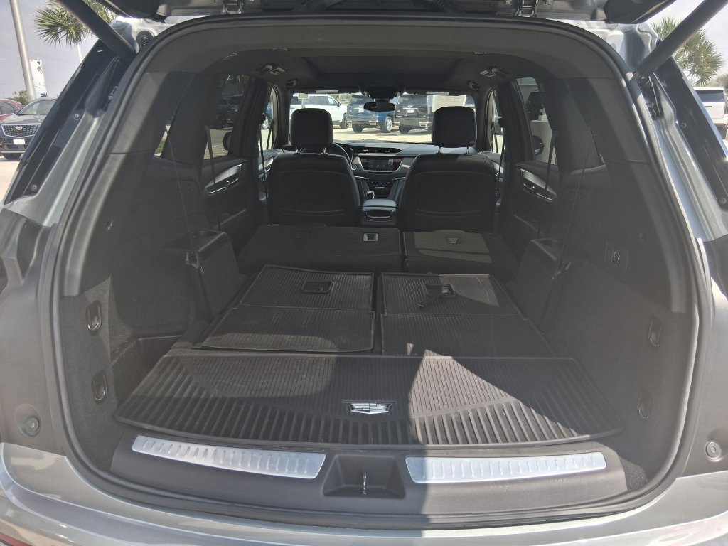 Certified 2024 Cadillac XT6 Luxury w/ LPO, Floor Liner Package FWD image 6