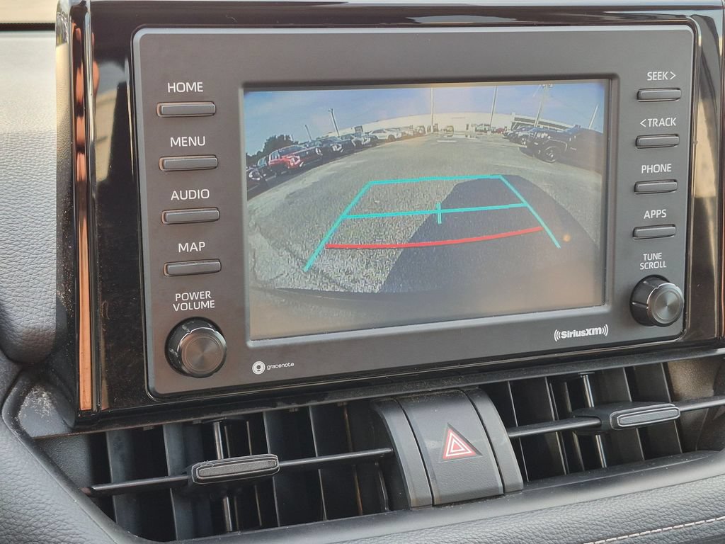 Used 2022 Toyota RAV4 XLE FWD image 12
