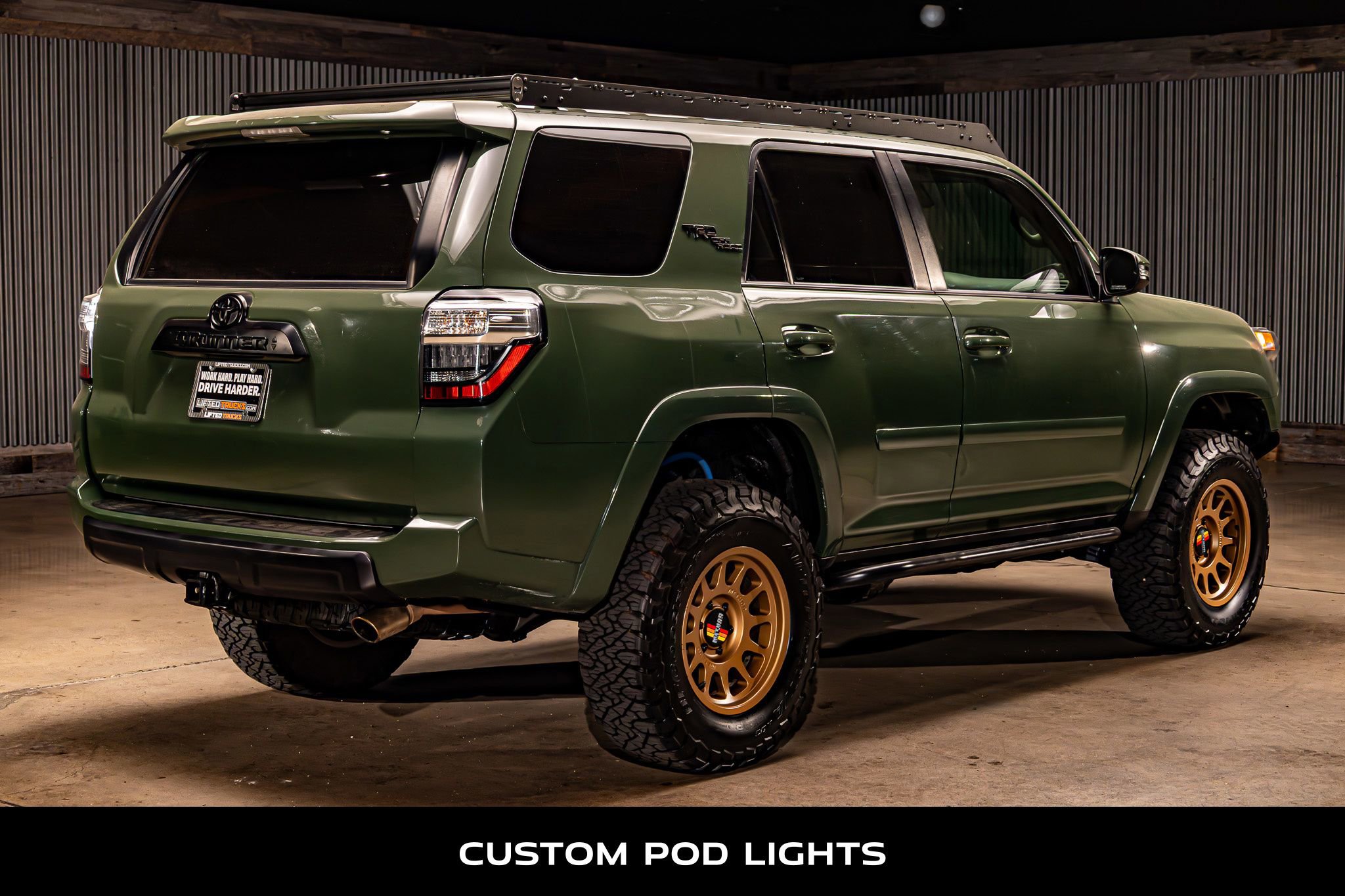 Used 2022 Toyota 4Runner TRD Off-Road Premium w/ TRD Black Wheel Package (TMS) AWD/4WD image 9