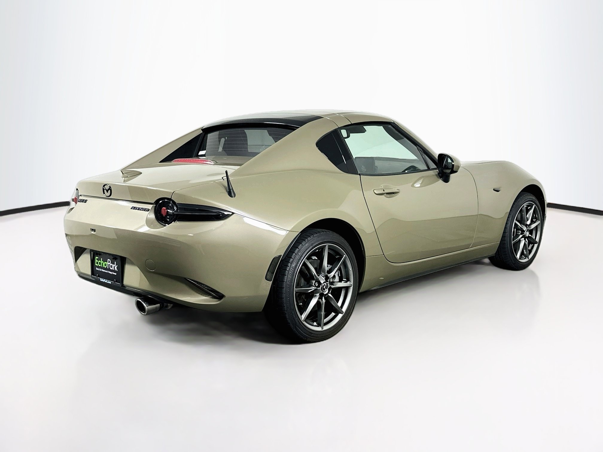 Used 2023 MAZDA MX-5 Miata Grand Touring w/ Weather Package RWD image 9