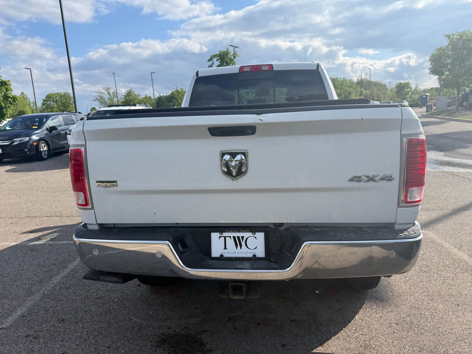 Used 2018 RAM 2500 Laramie w/ Snow Chief Group AWD/4WD image 6