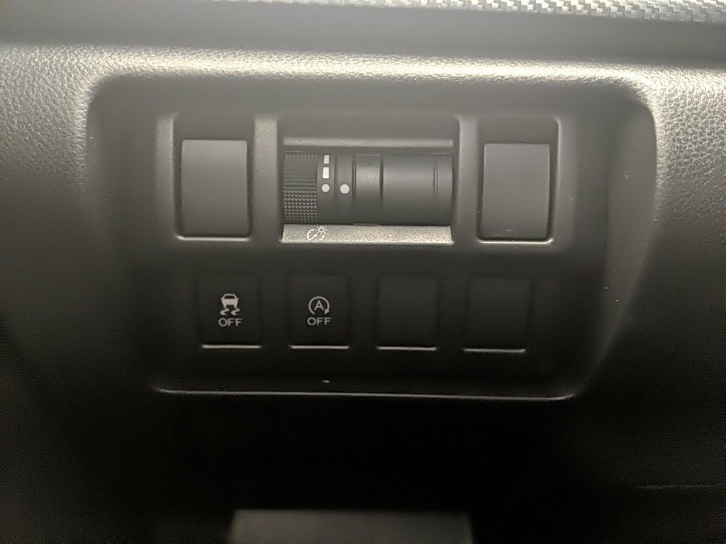 Used 2023 Subaru Crosstrek 2.0i image 24