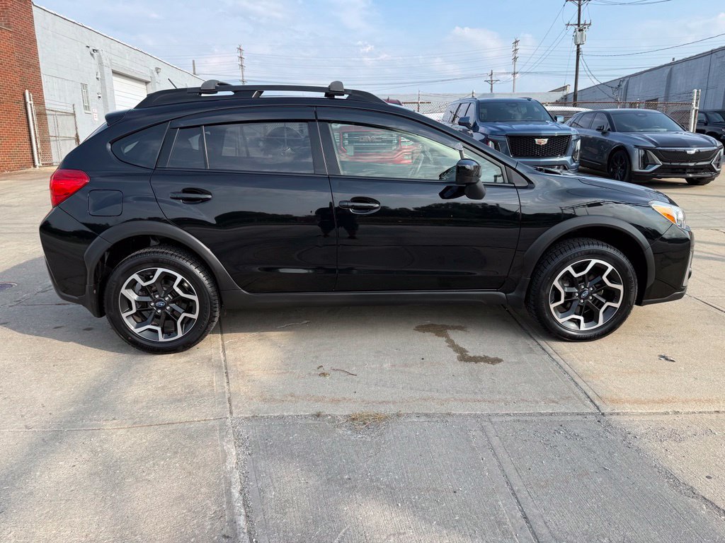 Used 2016 Subaru Crosstrek 2.0i Premium AWD/4WD image 5