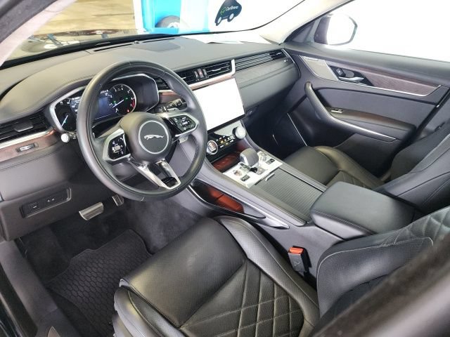 Used 2023 Jaguar F-PACE S AWD/4WD image 10