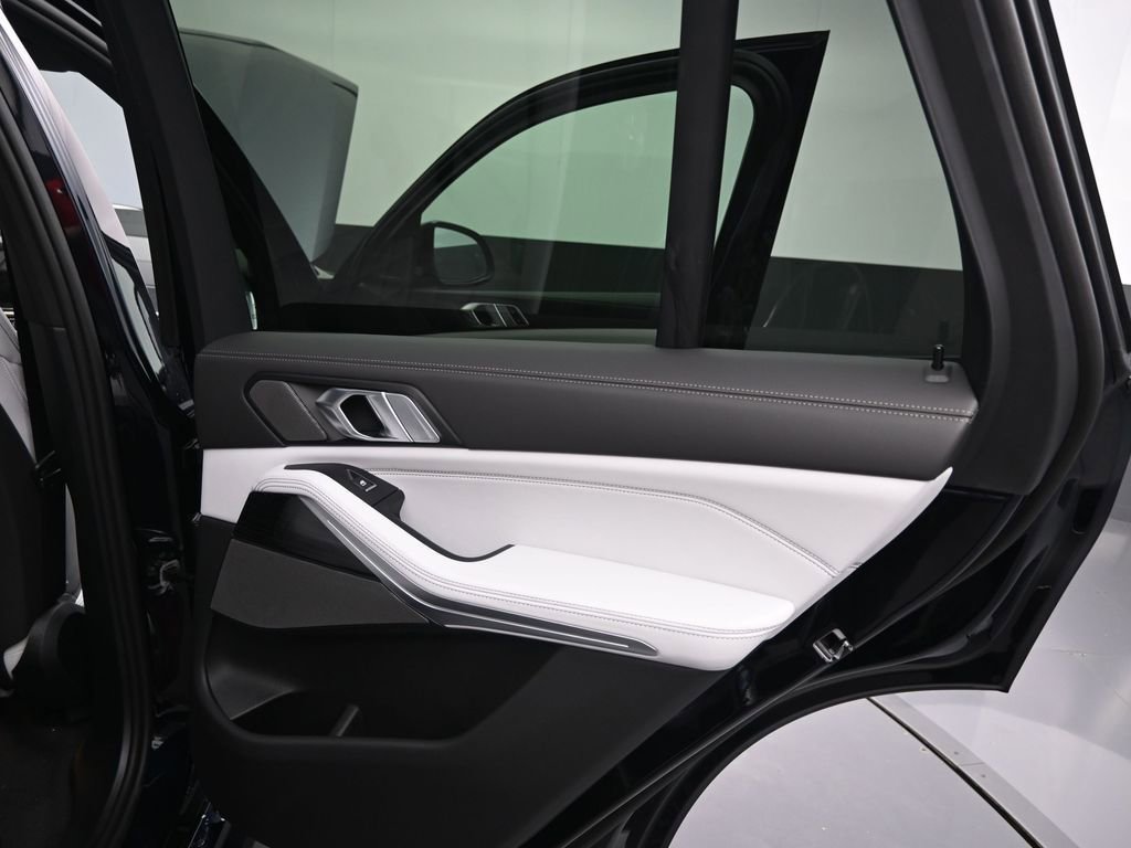 New 2026 BMW X5 xDrive50e AWD/4WD image 23