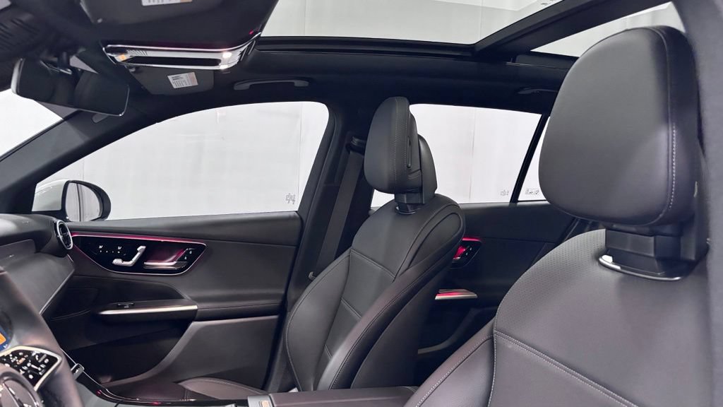 Certified 2025 Mercedes-Benz GLC 300 4MATIC image 12